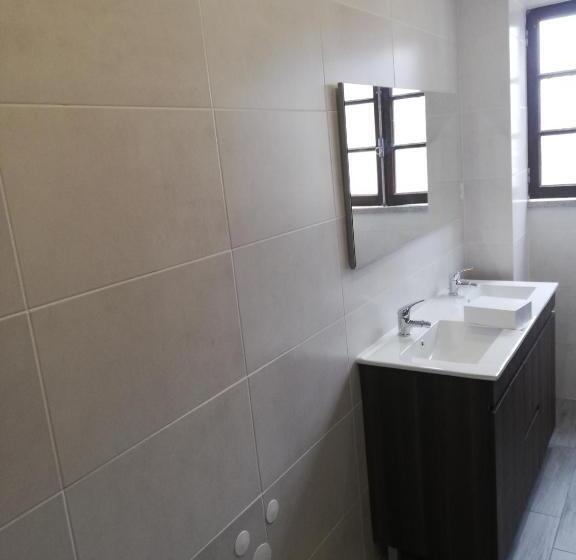 スタンダードシングルルーム, Mondalva   Guest House