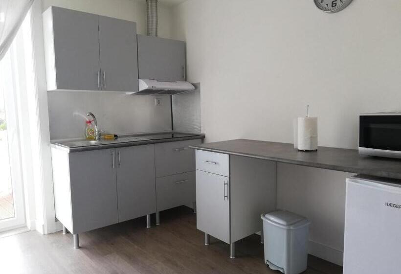 Номер Стандарт Индивидуальный, Mondalva   Guest House