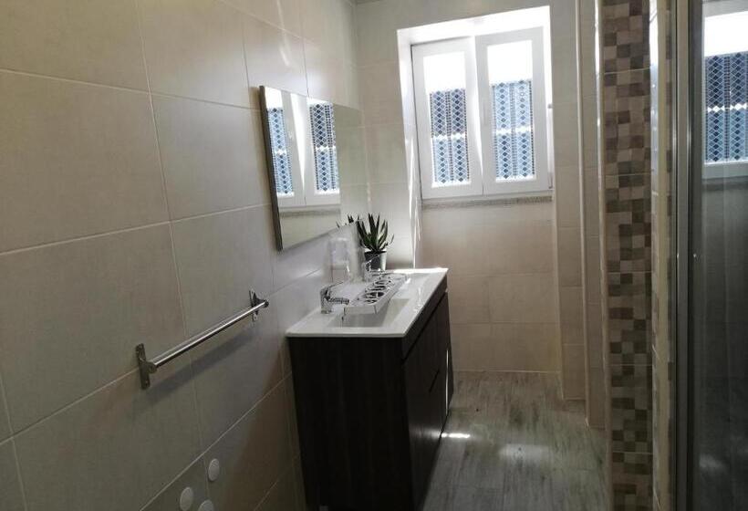 スタンダードルーム, Mondalva   Guest House