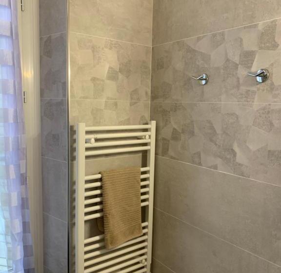 패밀리 룸, Gîtes Du Domaine D Auxonnettes L&j Evenements