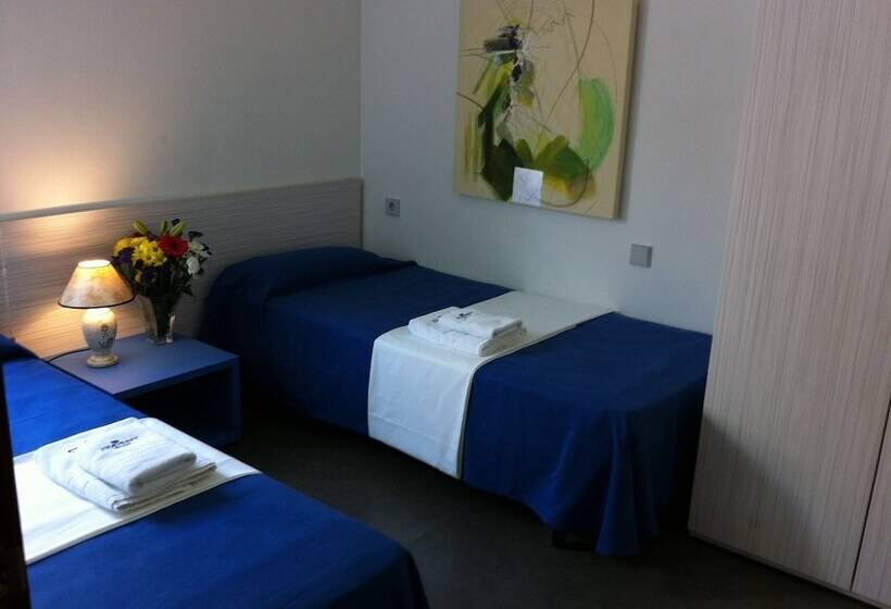 带2个卧室的高级公寓, Aparthotel Diamant Blue