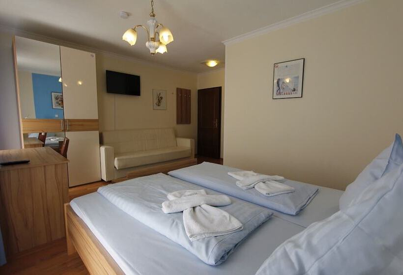 Четырехместный Номер Стандарт, Adria Stuben