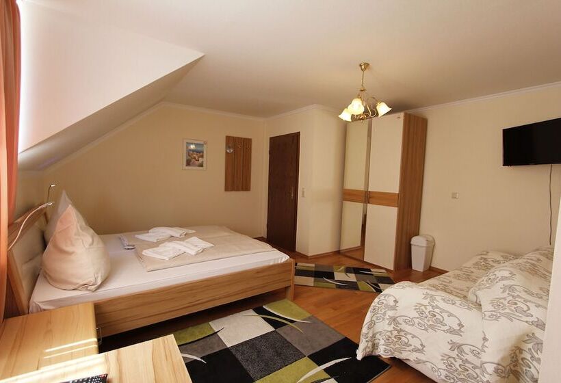 Номер Стандарт Трехместный, Adria Stuben