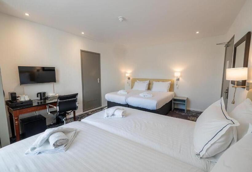 经典四人房间, Atlas