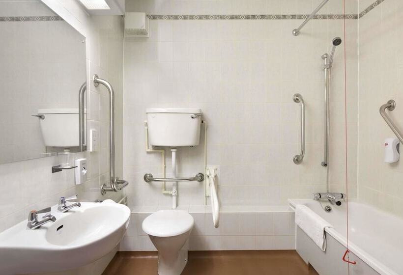 חדר סטנדרט מיטה זוגית, Days Inn Taunton