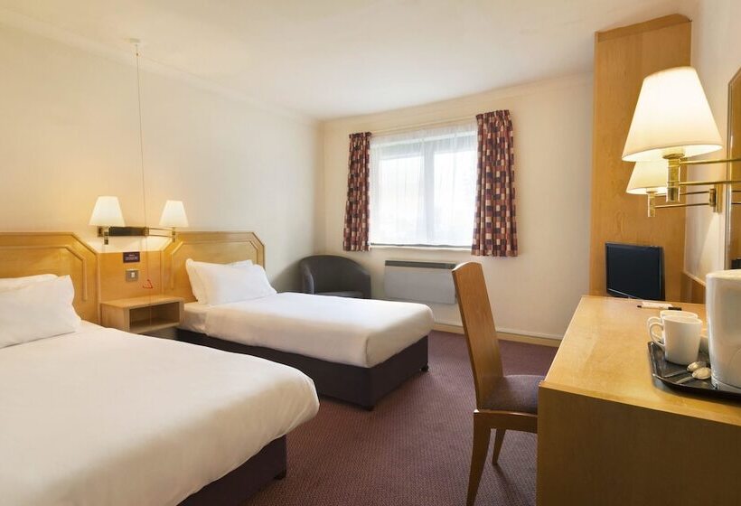 Номер Стандарт Адаптированный для Инвалидов, Days Inn Taunton