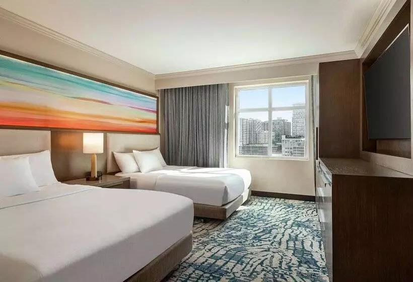 身障者適用スイートルーム, Embassy Suites By Hilton Tampa Downtown Convention Center
