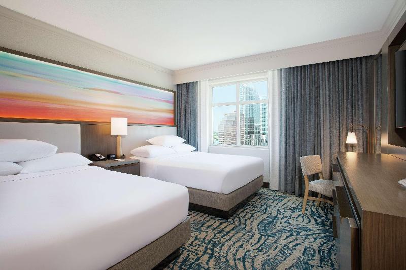 جناح لذوى الاحتياجات الخاصة, Embassy Suites By Hilton Tampa Downtown Convention Center