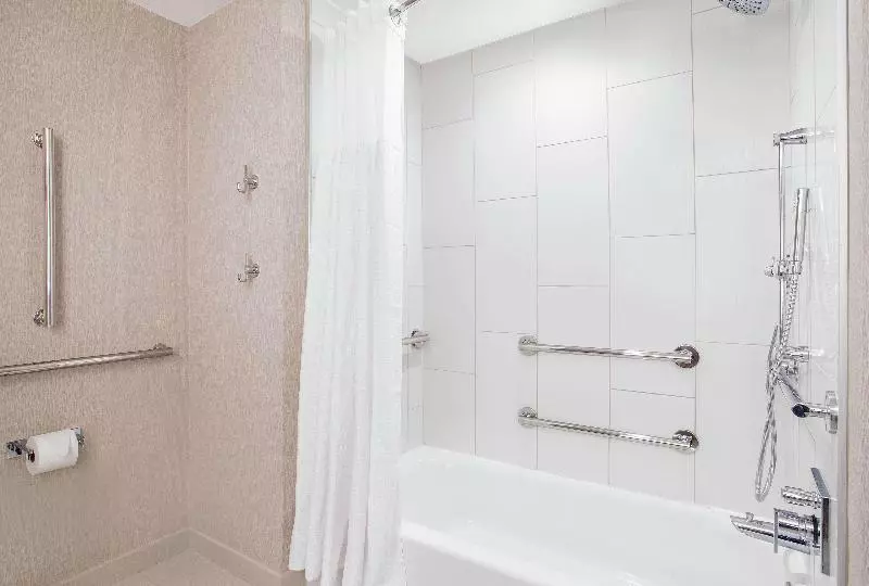 スイート, Embassy Suites By Hilton Tampa Downtown Convention Center