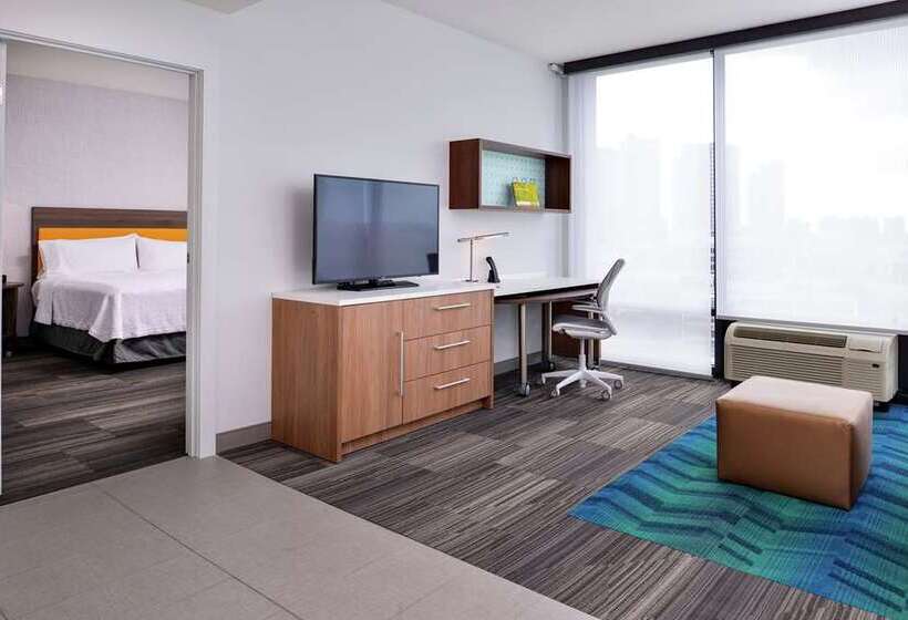 غرفة قياسية, Embassy Suites By Hilton Tampa Downtown Convention Center