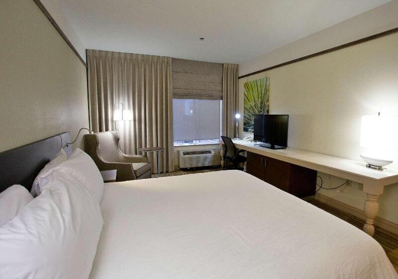 Стандартный Номер Кровать Кинг, Hilton Garden Inn Bentonville Rogers