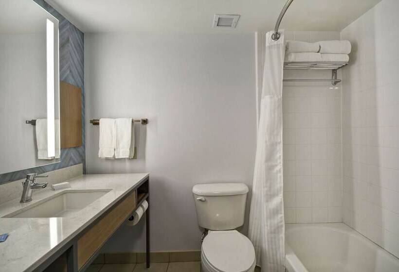 ジュニアスイート, Hilton Garden Inn Panama City