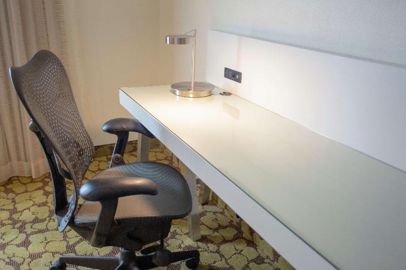 스탠다드 룸 킹사이즈 침대, Hilton Garden Inn Temple Medical Center