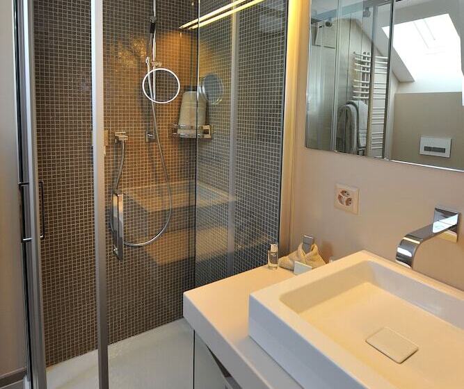 חדר קלאסי, Hostellerie Le Petit Manoir