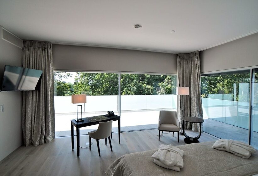 חדר דלוקס, Hostellerie Le Petit Manoir