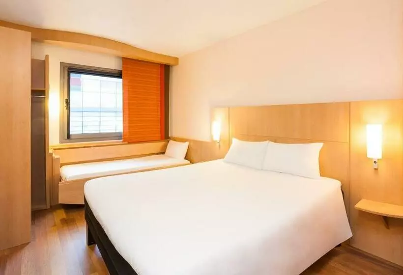 اتاق خانوادگی, Ibis Madrid Alcobendas