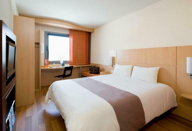 اتاق خانوادگی, Ibis Madrid Alcobendas