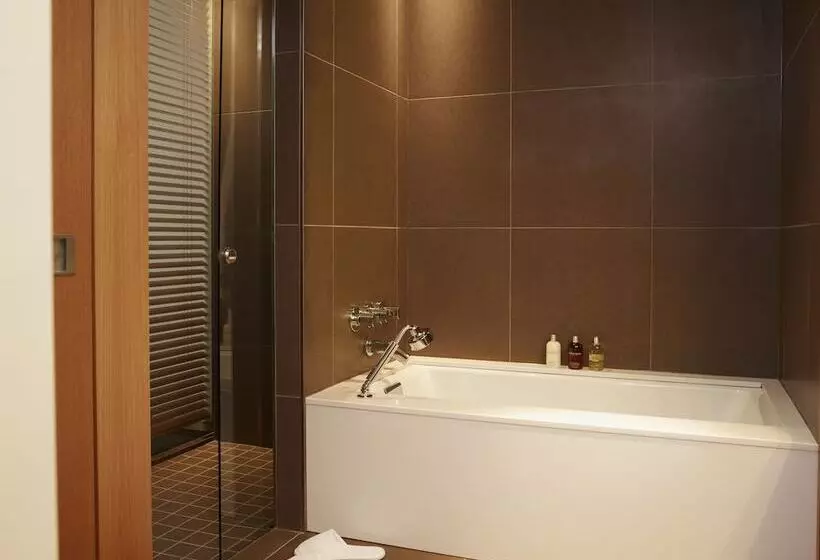 سوییت, Le Germain Hotel Maple Leaf Square