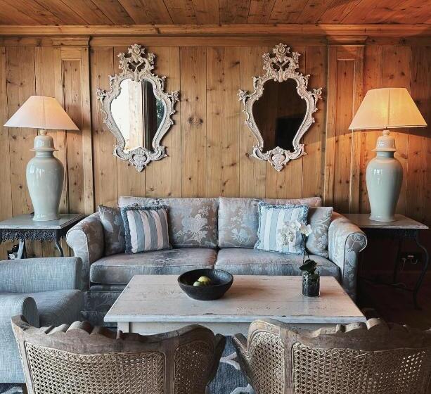 주니어 스위트, Lecrans