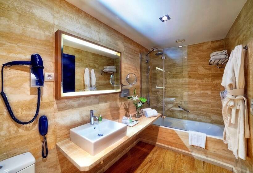 اتاق لوکس یک تخته, NH Collection Madrid Palacio De Tepa