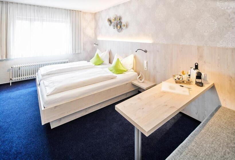 스탠다드 룸, Restaurant Kerzenstüble