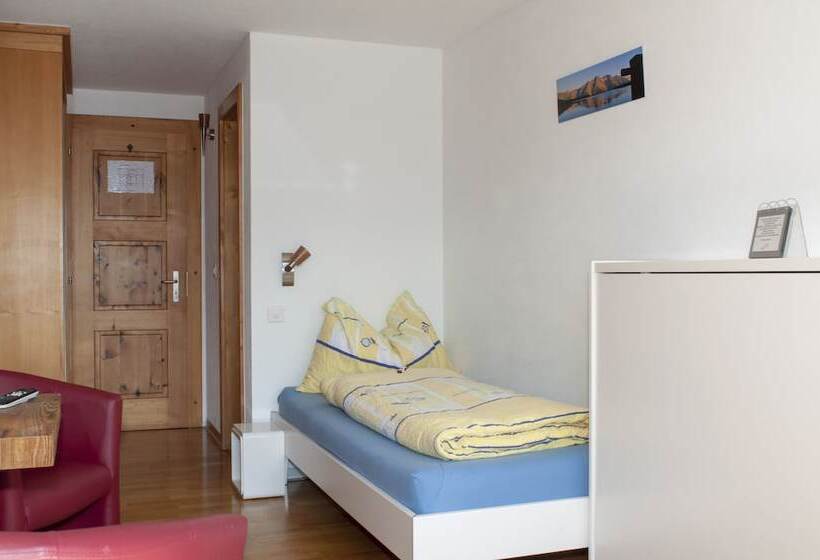 חדר סטנדרט יחיד, Slalom