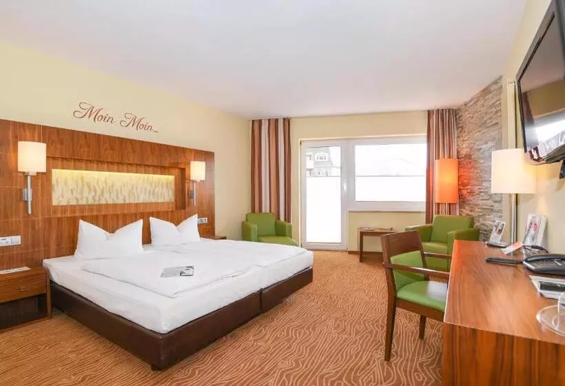 Comfort room with balcony, Upstalsboom Vareldangast