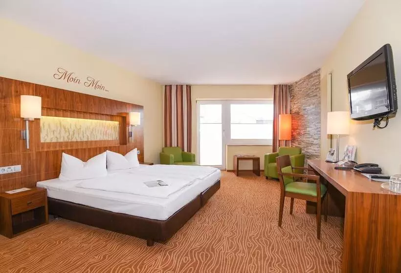 Comfort room with balcony, Upstalsboom Vareldangast