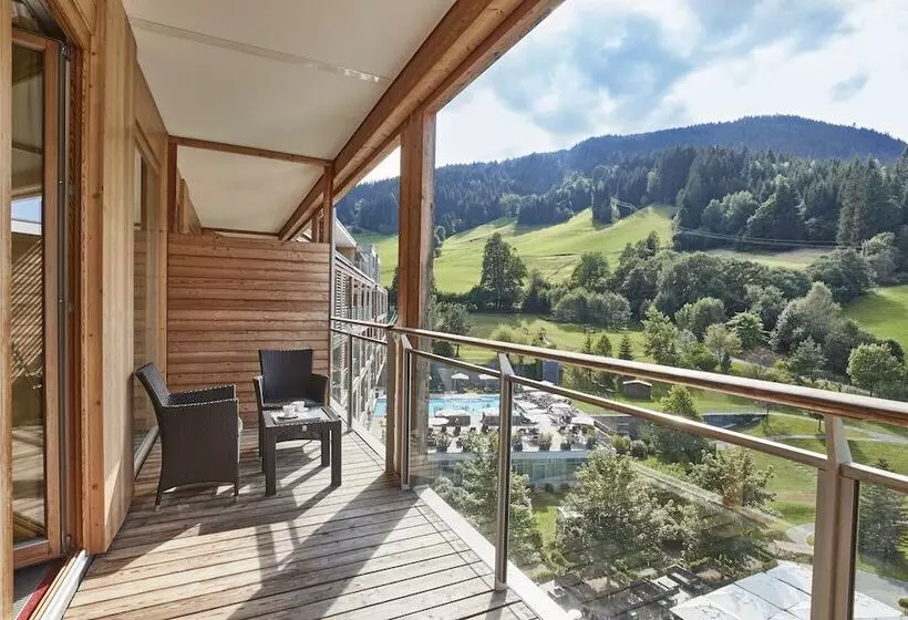 デラックスルーム, Kempinski Hotel Das Tirol