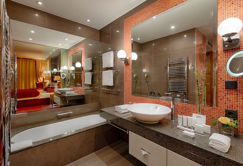 豪华房间, Kempinski Hotel Das Tirol