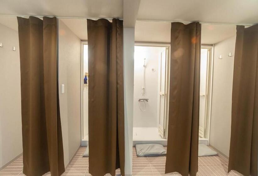 חדר סטנדרט לארבעה, Rusutsu Grand Cabin