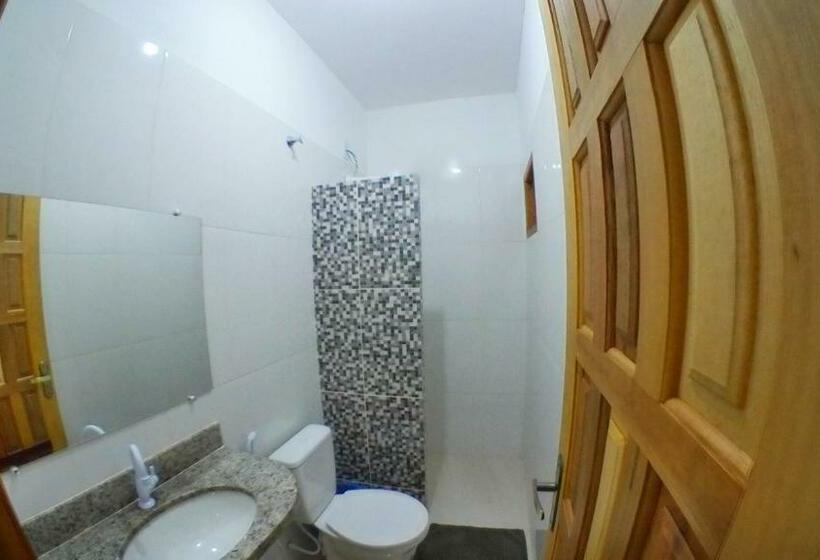 غرفة قياسية ثلاثية, Pousada Mar&isa 1