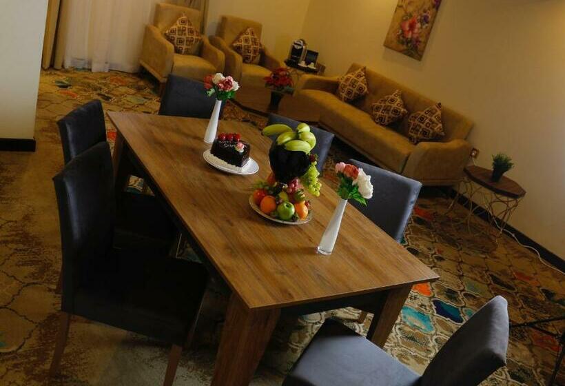 جناح جونيور ديلوكس, Central Park Hotel Bisha