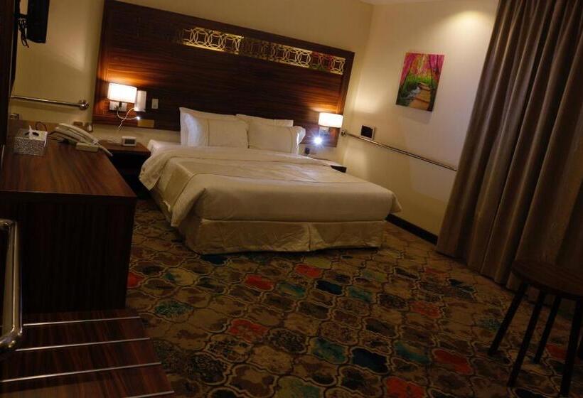 Номер Superior Кровать Кинг, Central Park Hotel Bisha