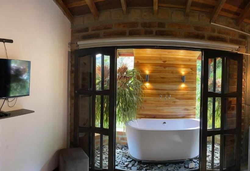 غرفة قياسية مزوَّدة بجاكوزي, Finca Hotel Tierra Verde