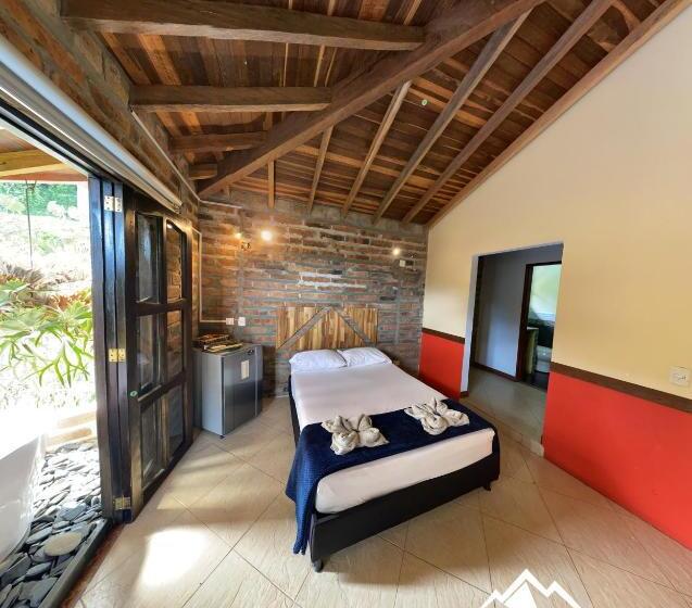 스탠다드 자쿠지 룸, Finca Hotel Tierra Verde