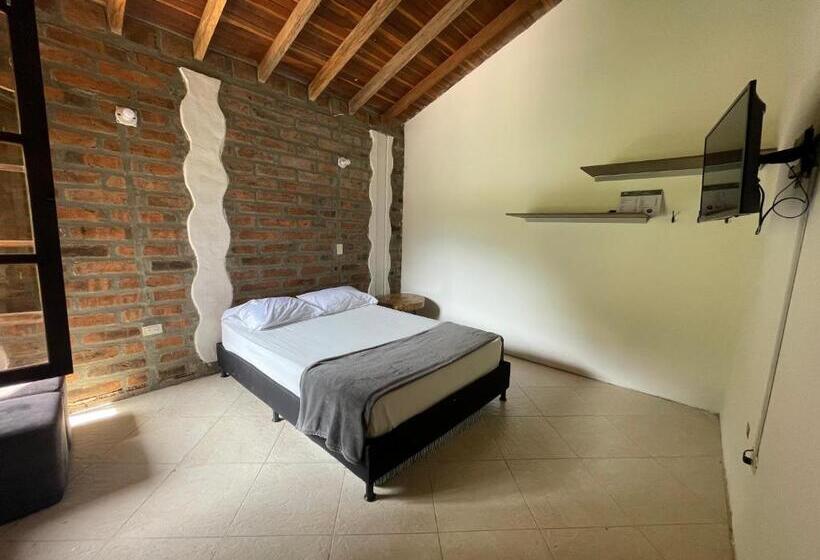 غرفة قياسية مع حمام خارجي, Finca Hotel Tierra Verde