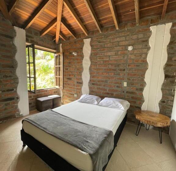 Standard room with outdoor bath, Finca Hotel Tierra Verde