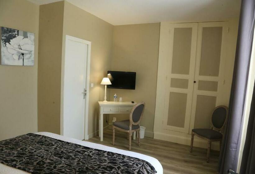 スタンダードルーム, Hostellerie La Bruyere