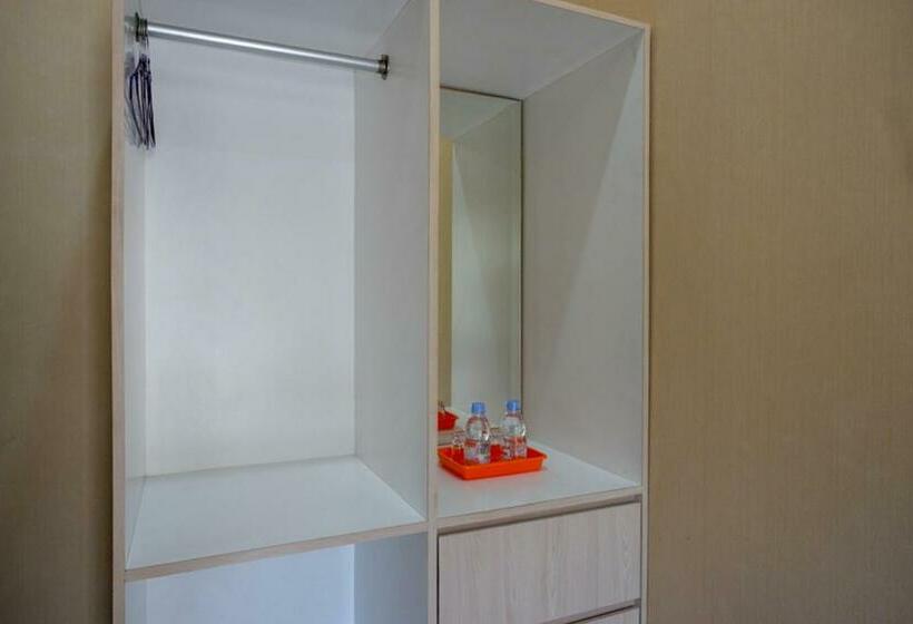 デラックスルーム, Reddoorz @ Jalan Majapahit Semarang