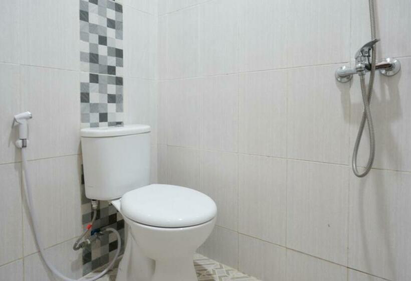 スタンダードルーム, Reddoorz @ Jalan Majapahit Semarang