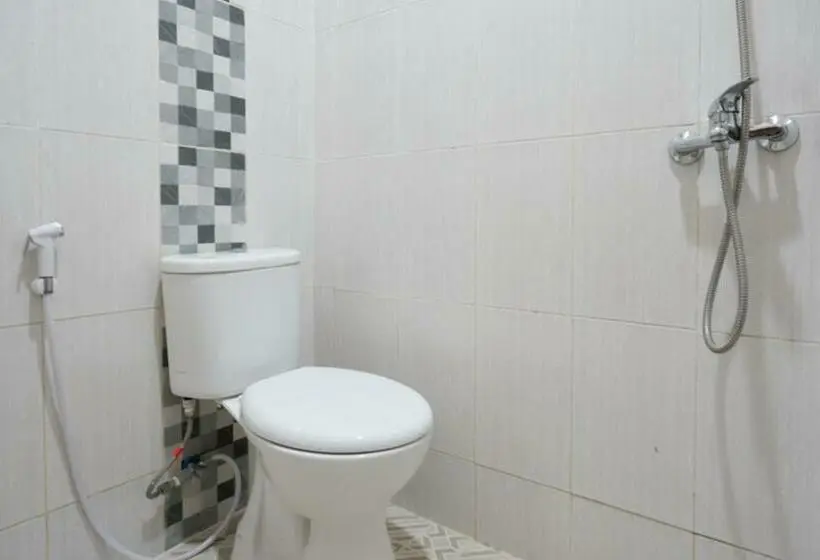 スタンダードルーム, Reddoorz @ Jalan Majapahit Semarang