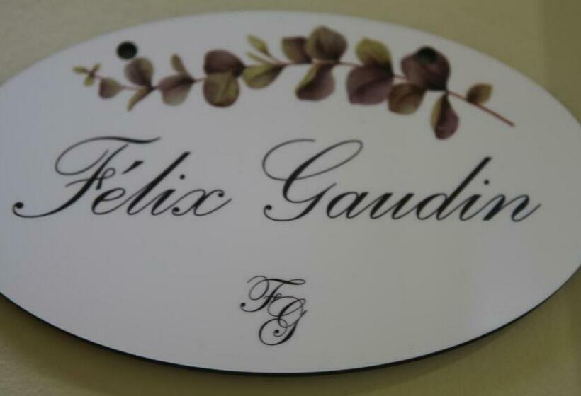 Номер Deluxe, Château De Corcelle   Chambres Et Table D Hôtes