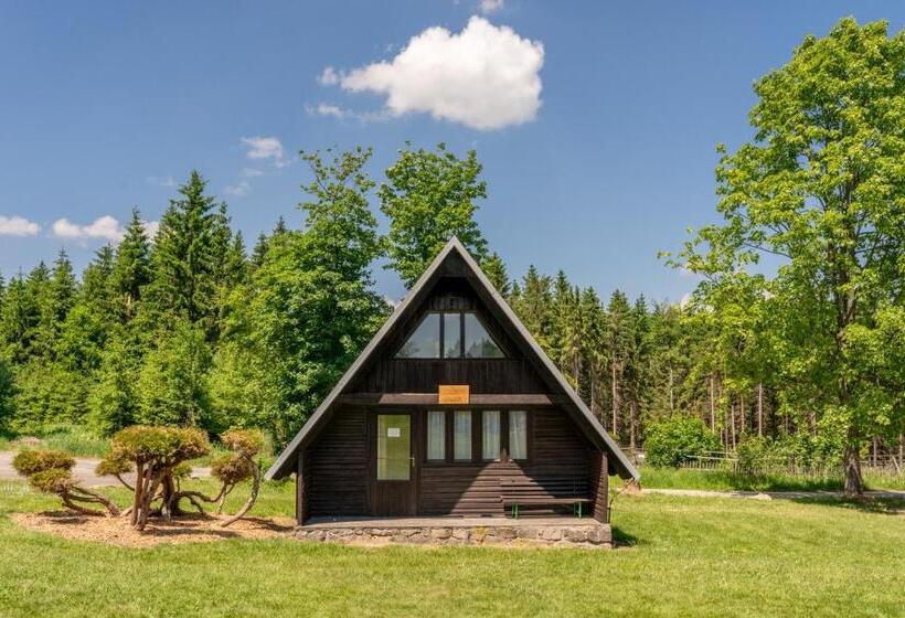 בקתת חדר, Jasenka Rekreační Středisko Zubří