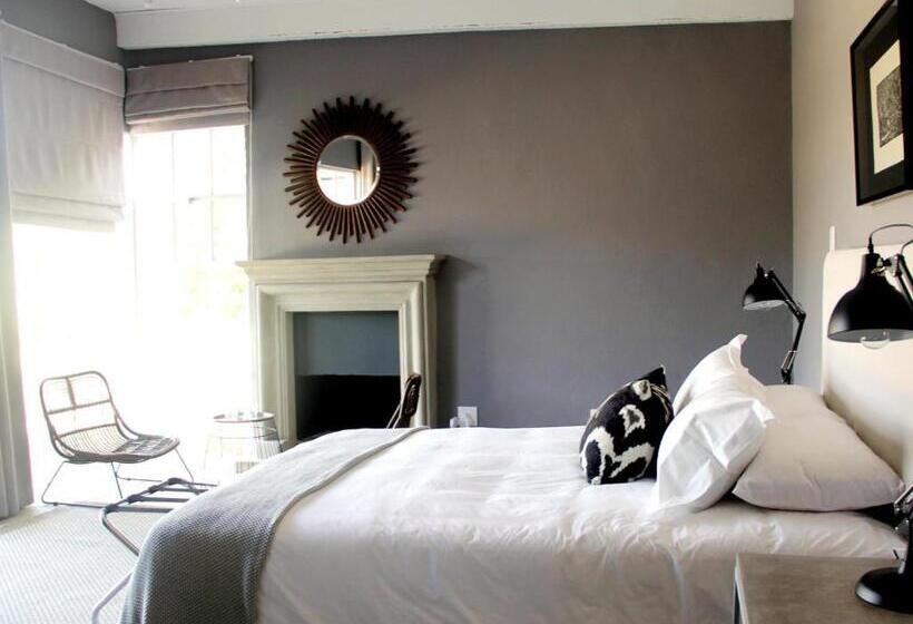 إستوديو قياسى, White Light The Rooms   Adults Only