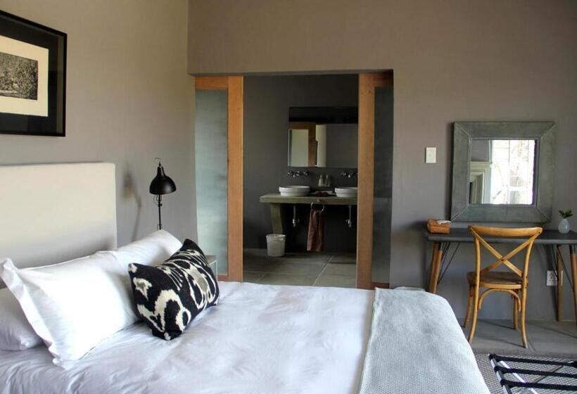 إستوديو قياسى, White Light The Rooms   Adults Only