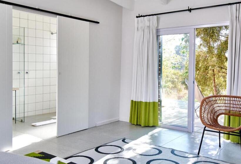 غرفة ديلوكس سرير كينج, White Light The Rooms   Adults Only