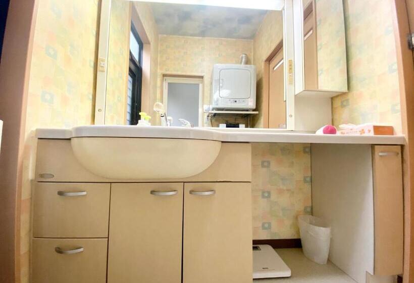 מיטה בחדר משותף, Upper Hotel Ryogoku