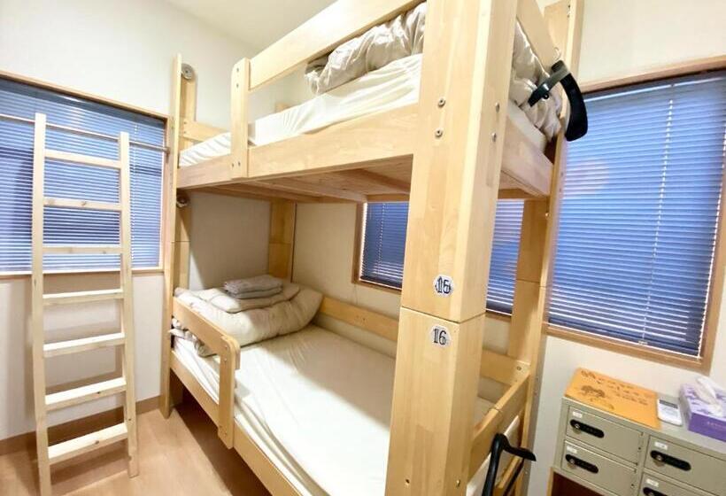 מיטה בחדר משותף, Upper Hotel Ryogoku