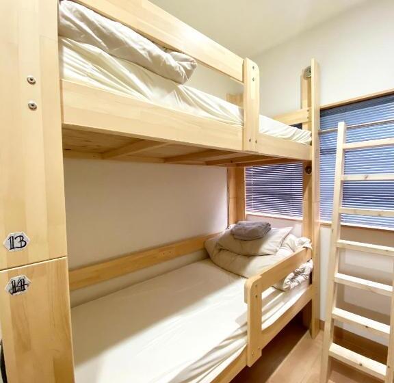 מיטה בחדר משותף, Upper Hotel Ryogoku